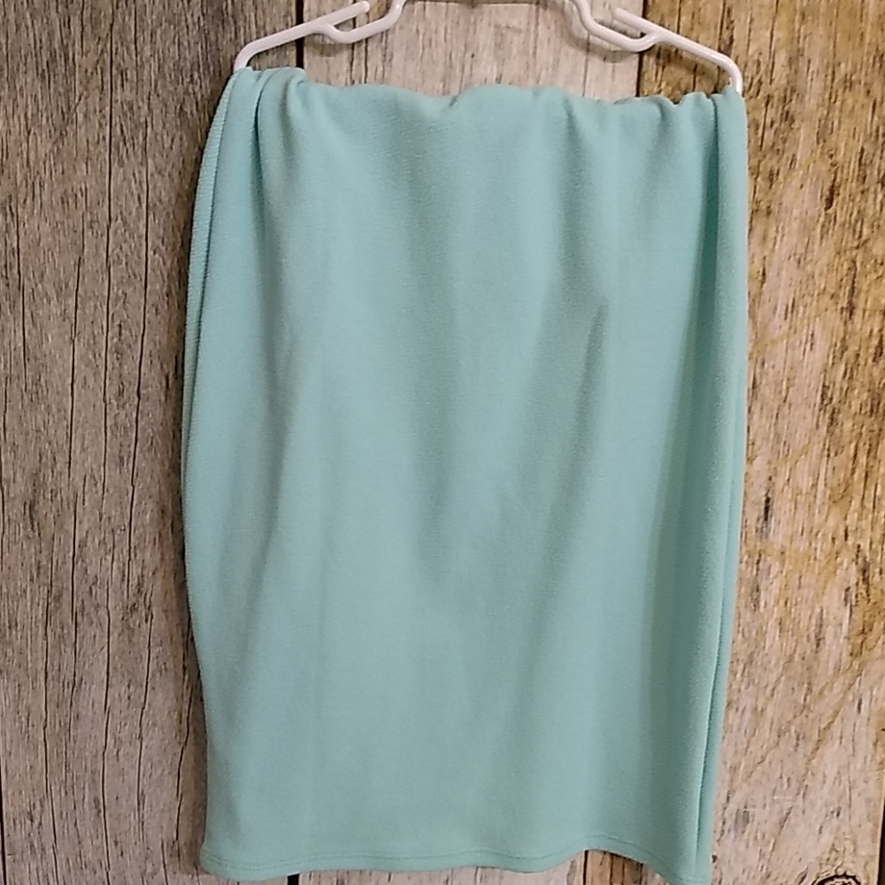XS Lularoe Cassie